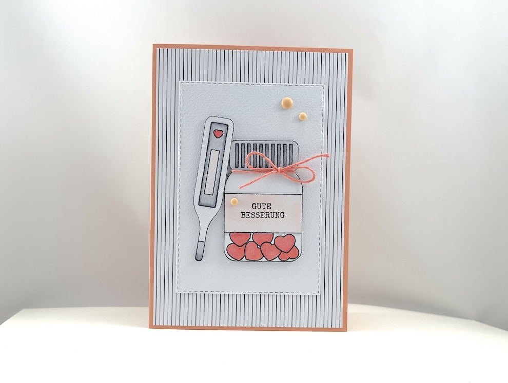 Genesungskarte „Gute Besserung“ – Tabletten & Thermometer - Klappkarte 10,5 x 15 cm
